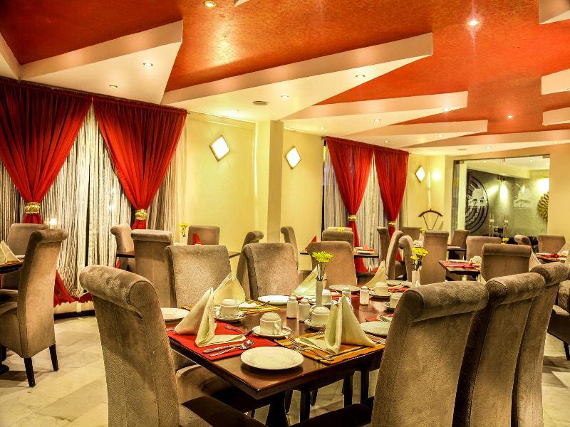 The Monarch Hotel Nairobi Esterno foto